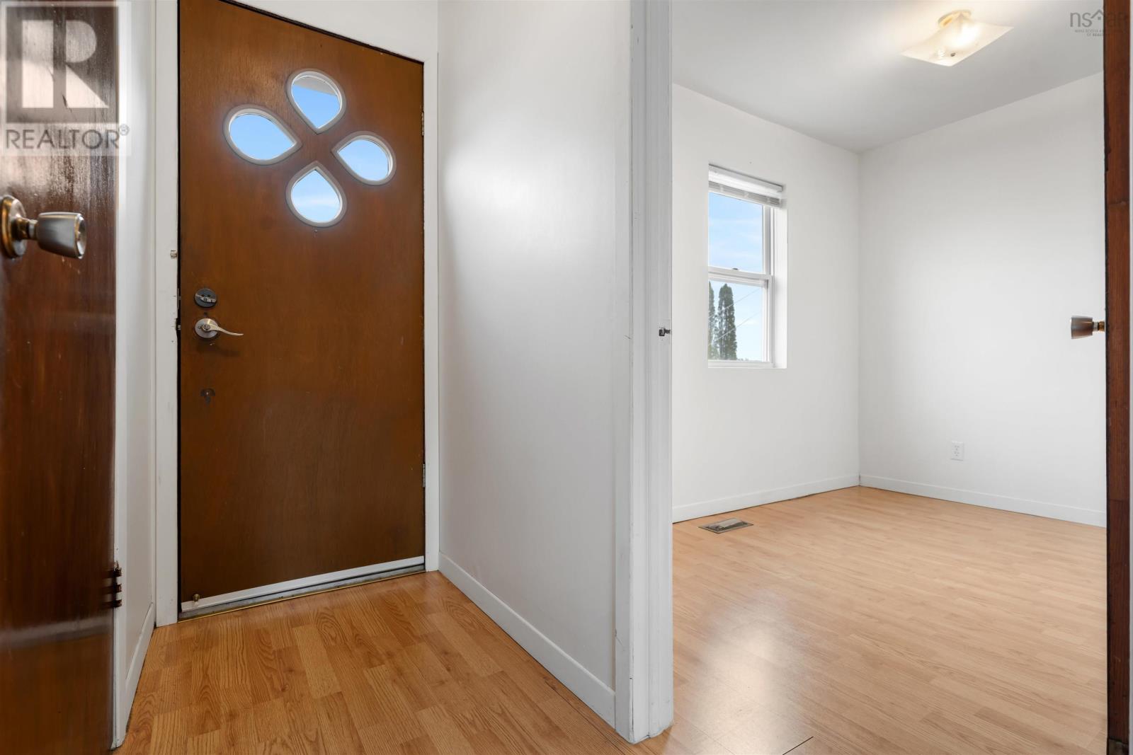 284 Willow Street - Image 37