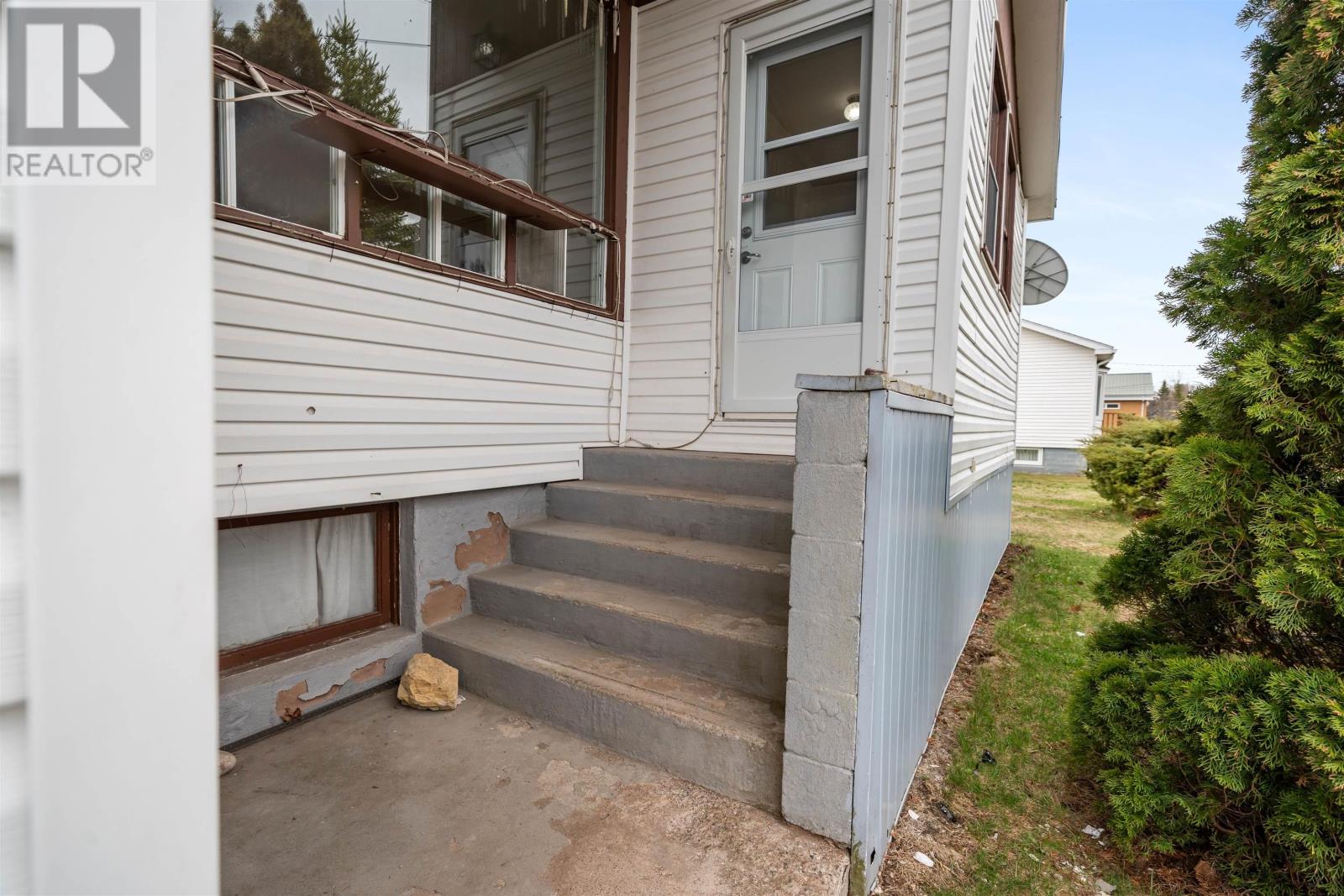 284 Willow Street - 44