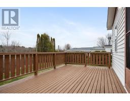 Porch - 284 Willow Street, Parrsboro, NS B0M1S0 Photo 9