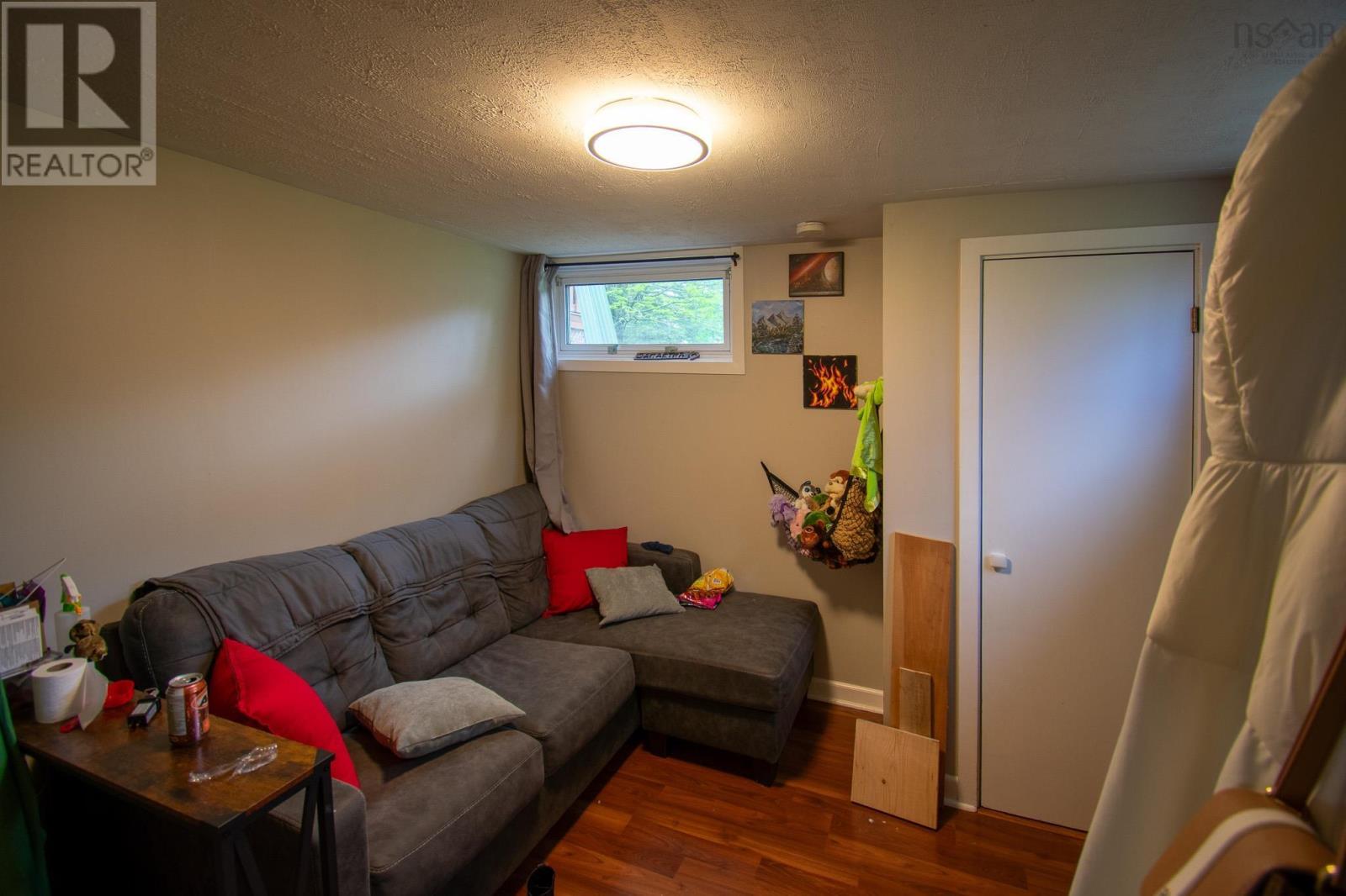 58 Stronach Mountain Road - 27