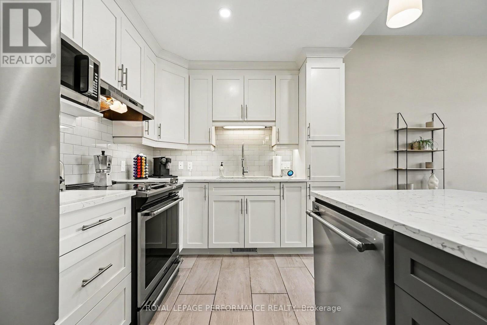 262 LOURDES AVENUE - Image 15