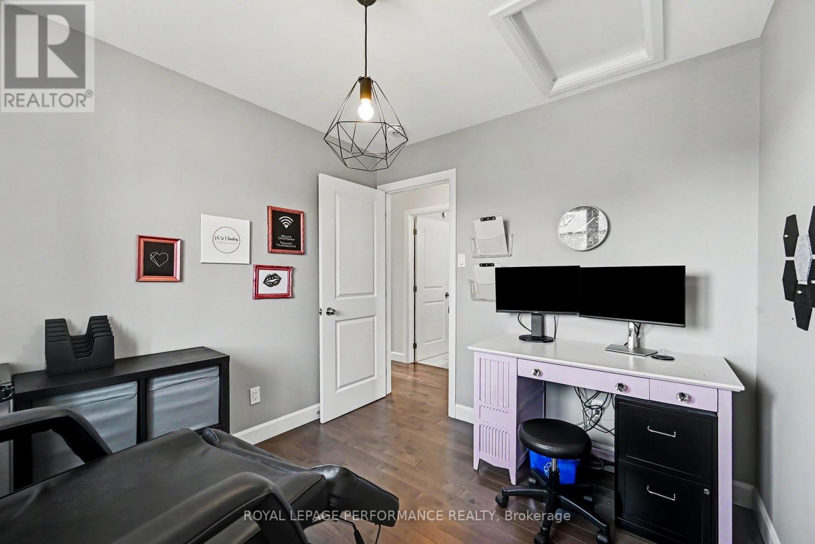 262 LOURDES AVENUE - Image 20