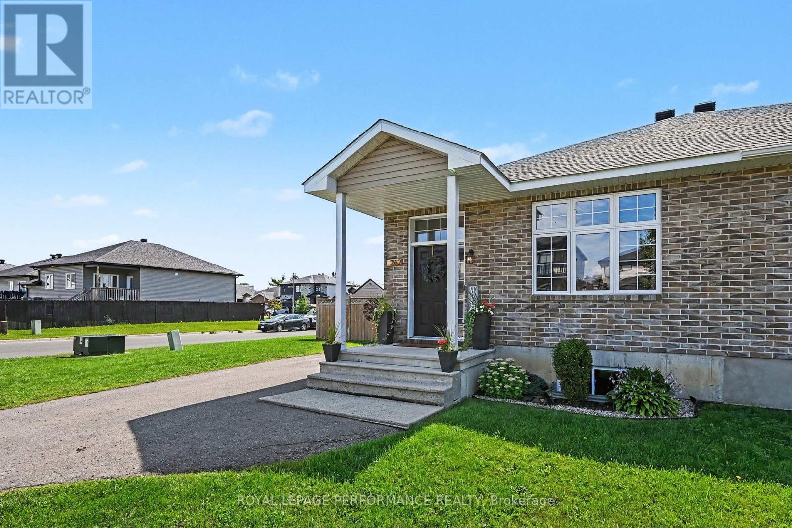 262 LOURDES AVENUE - 4