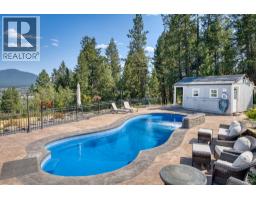 709 Weeks Road, Cranbrook, BC V1C6W6 Photo 52