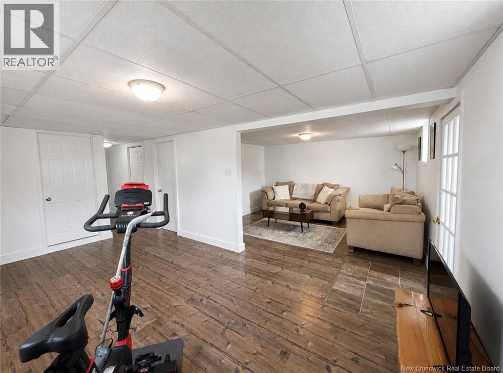 108 Kent Lodge - 22