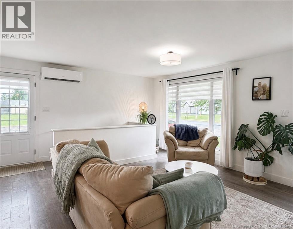 108 Kent Lodge - 5