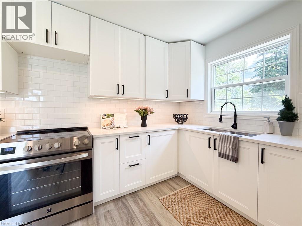 93 BARNES Avenue - 13
