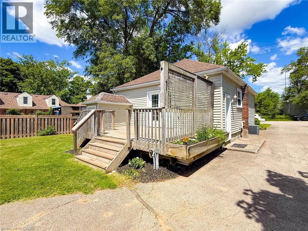 93 BARNES Avenue - 27
