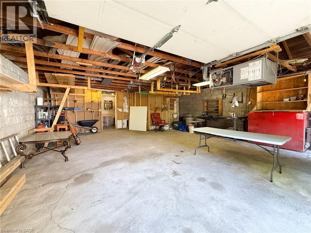 93 BARNES Avenue - 31