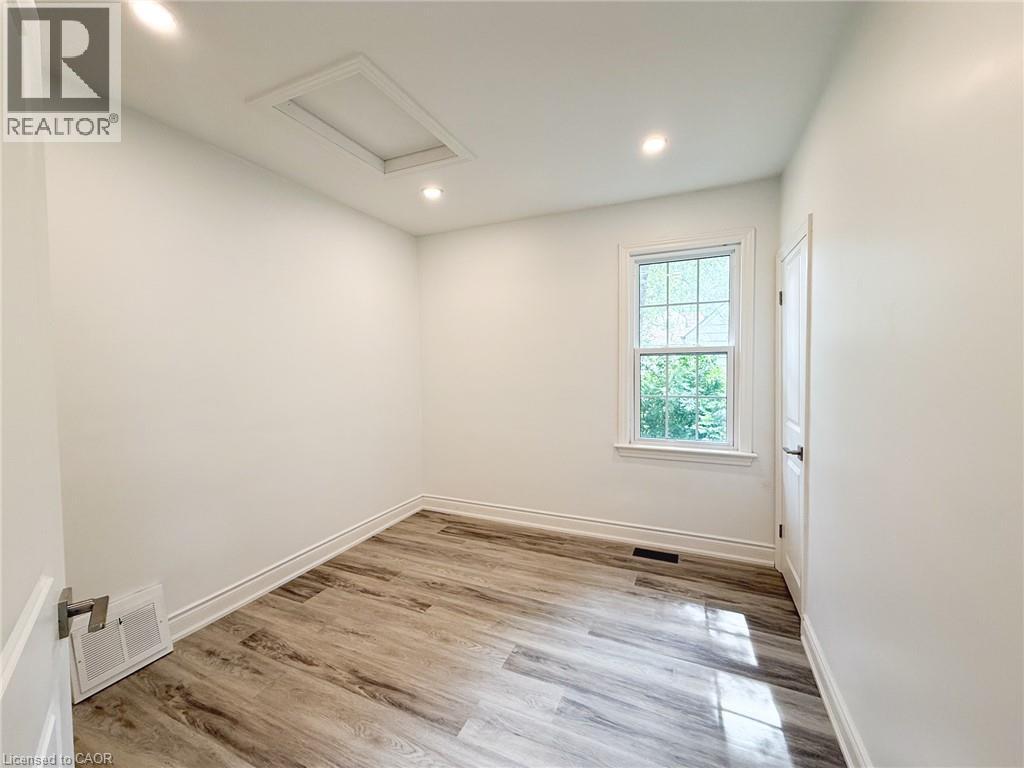 93 BARNES Avenue - Image 8