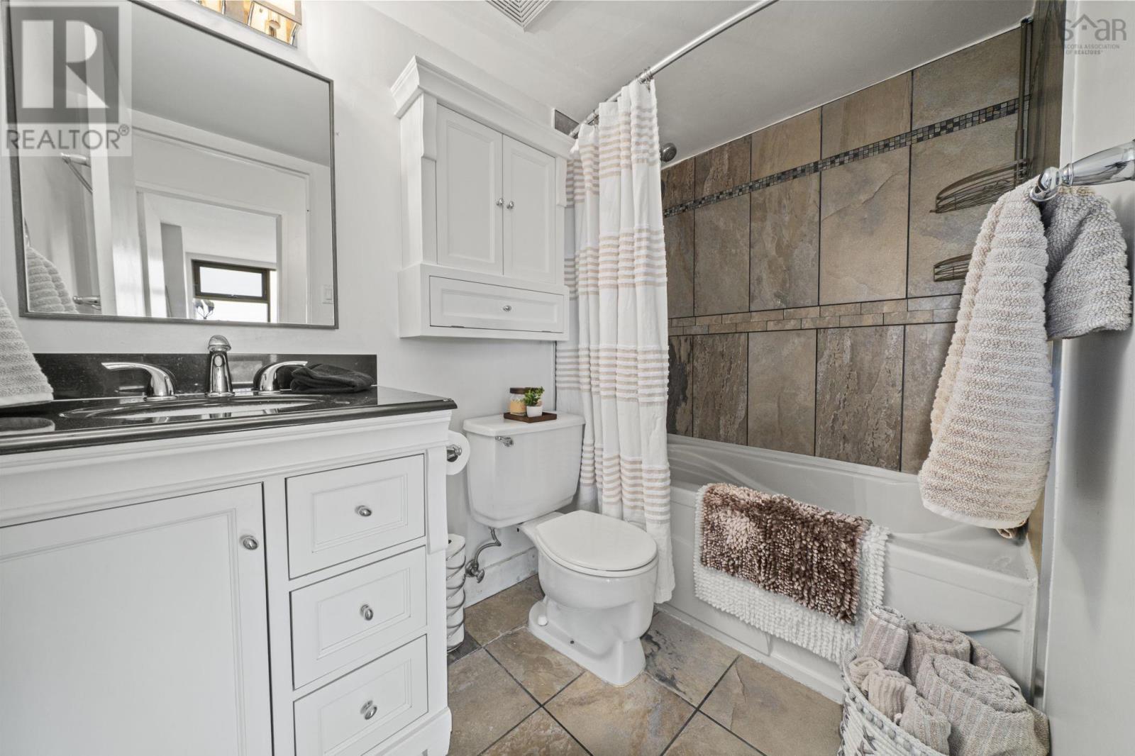 #706 6369 Coburg Road - 32