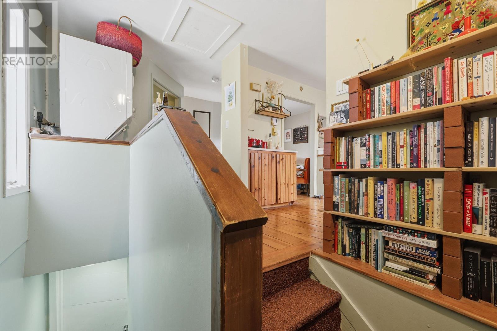 2126 Creighton Street - 34
