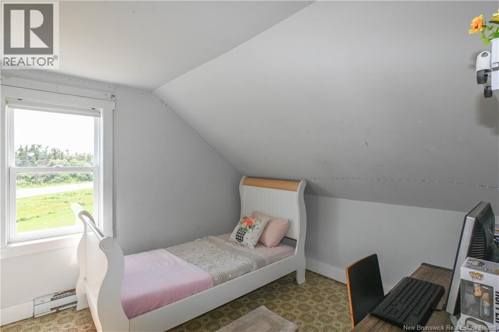 2181 Route 305 - Image 32