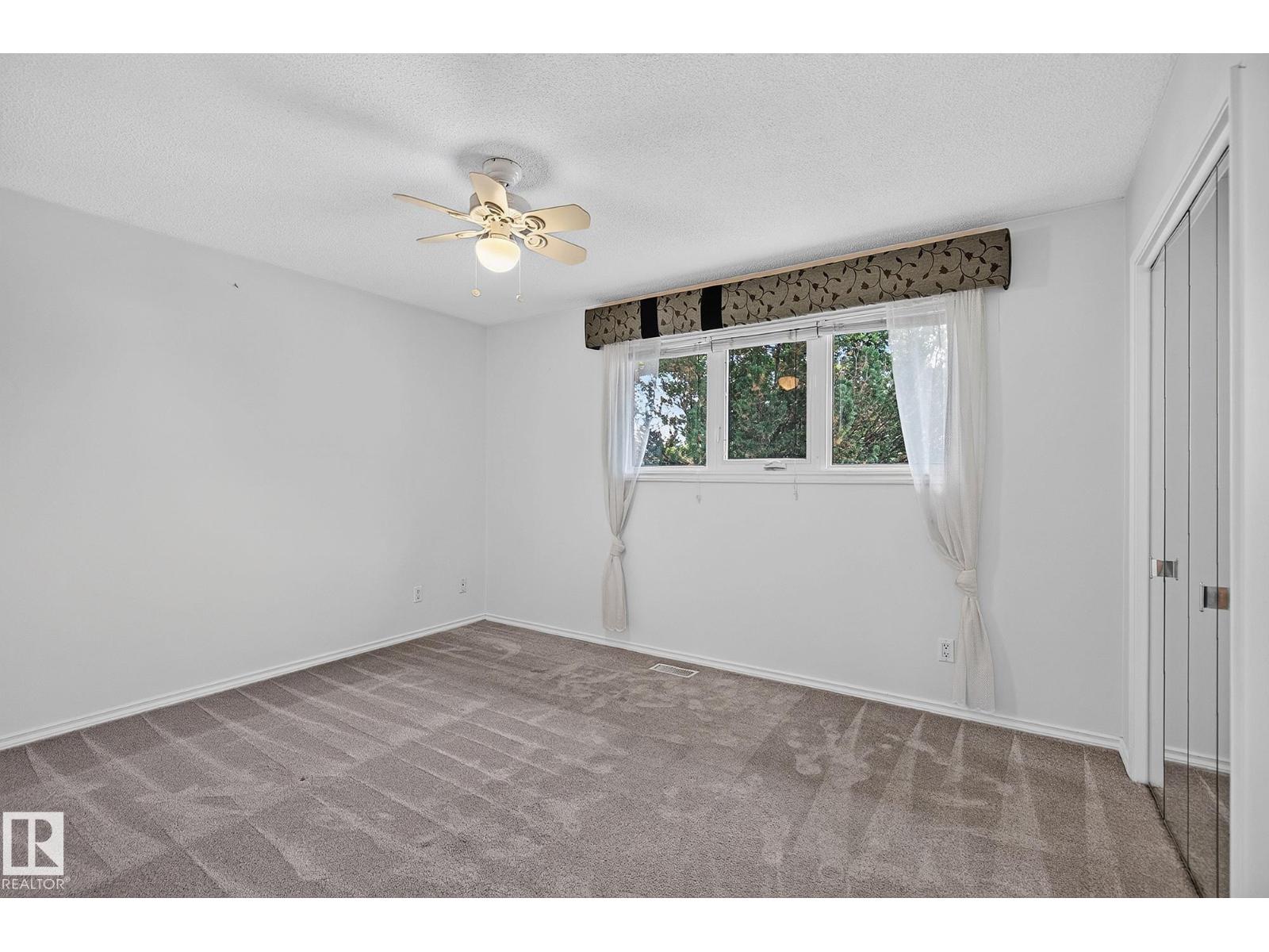 16016 78A AV NW - 16