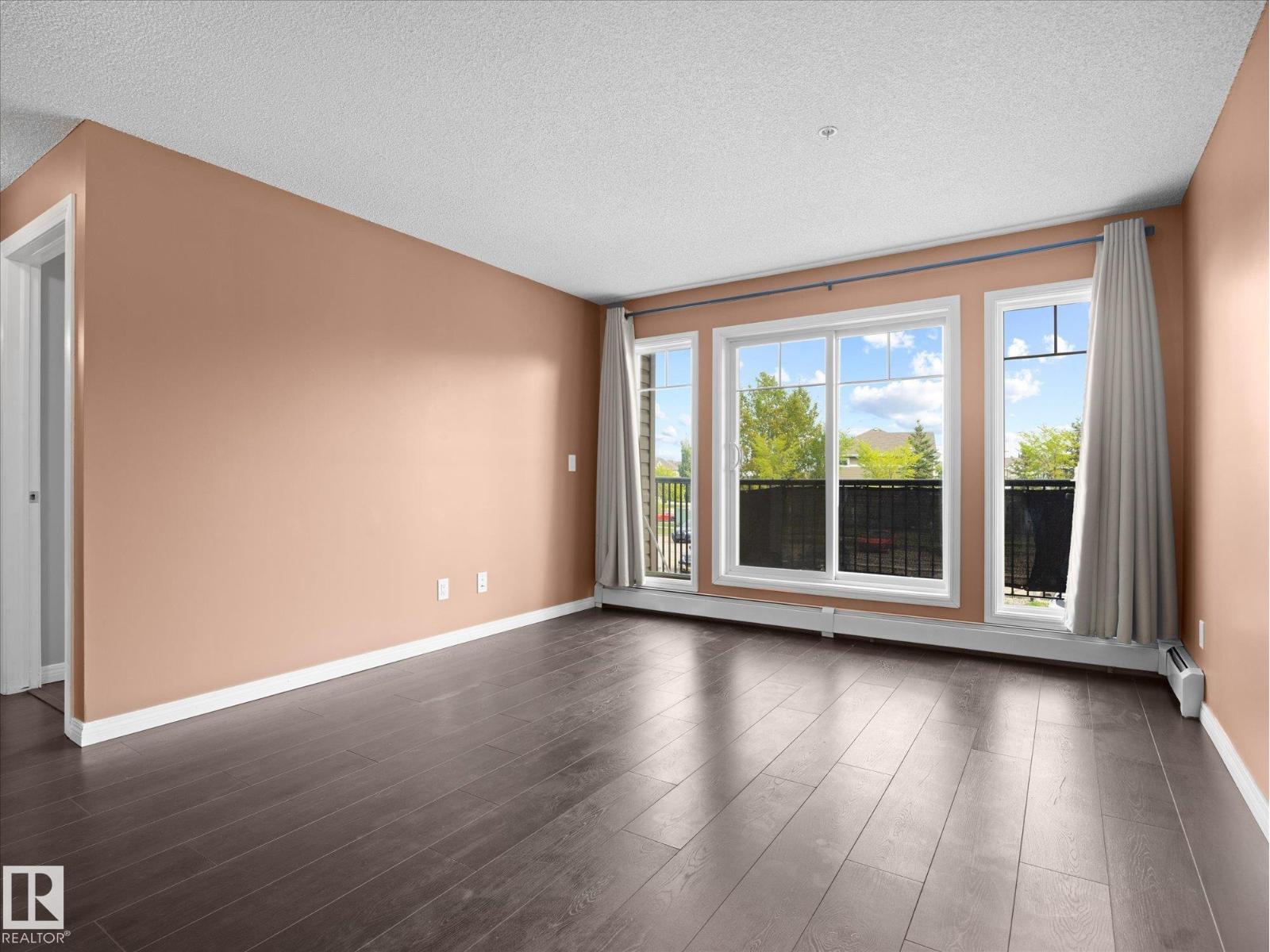 #217 273 CHARLOTTE WY - 12