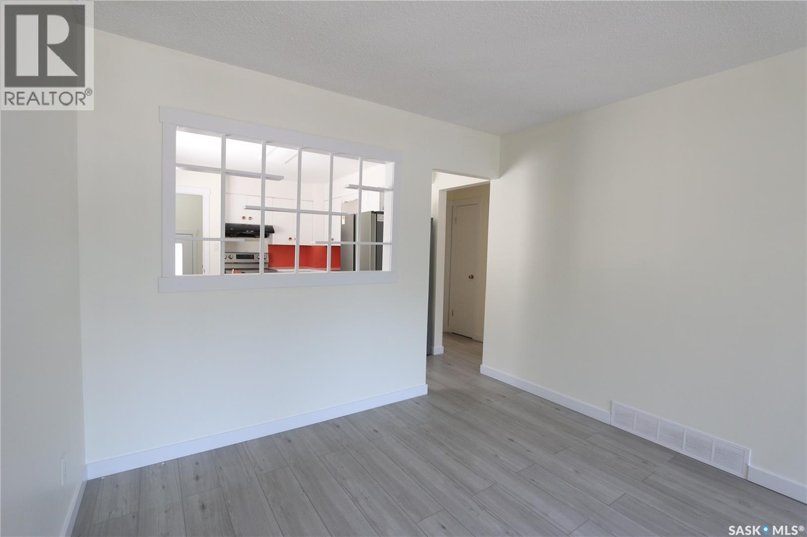 1162 Athol STREET - 10
