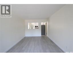 Living room - 1162 Athol Street, Regina, SK S4T3C2 Photo 8
