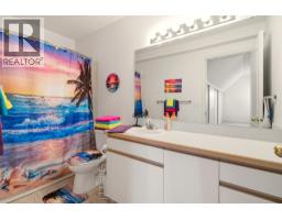756 Springrose Way, Kelowna, BC V1W3M2 Photo 37
