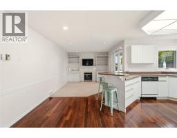 3pc Ensuite bath - 756 Springrose Way, Kelowna, BC V1W3M2 Photo 14