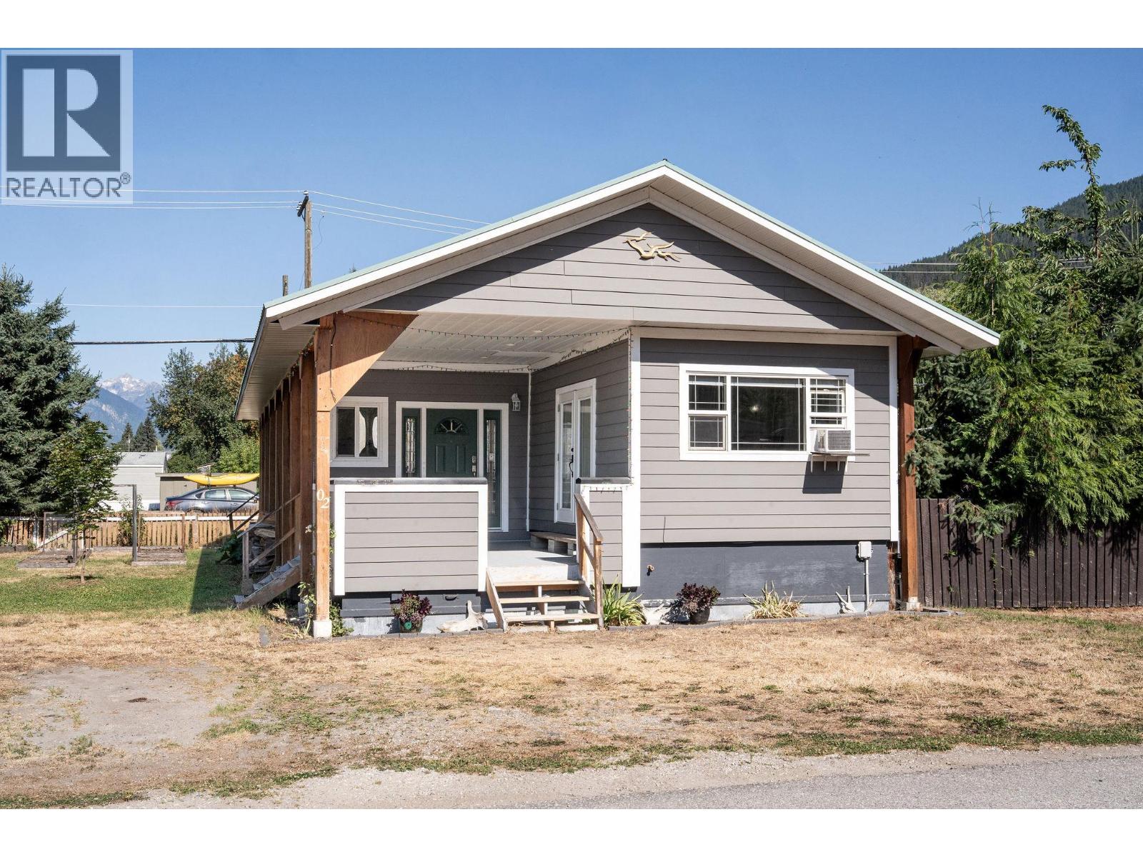 Property for sale at 1204 Maplewood Street Unit# 2