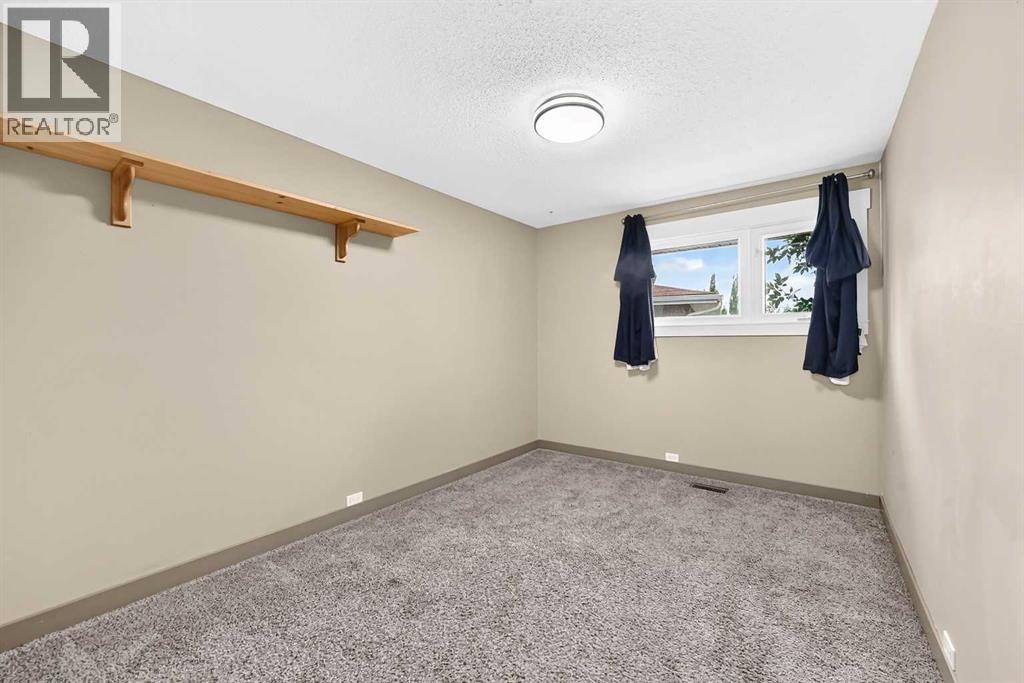 5839 Dalkeith Hill - 14