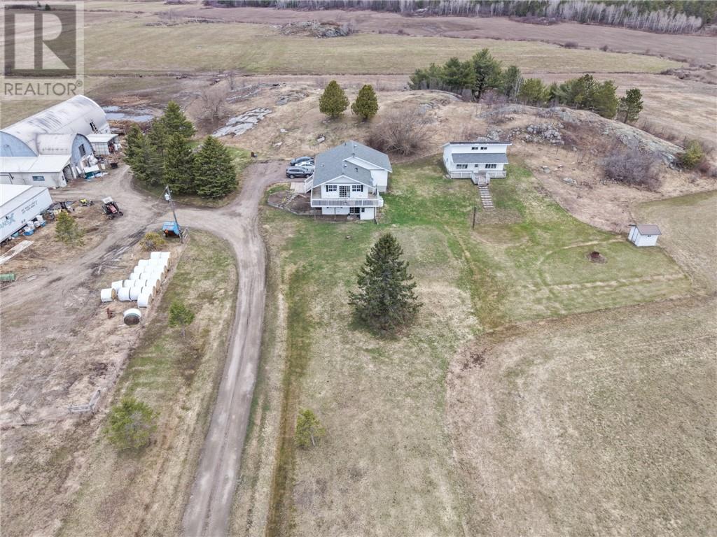 721 Piquette Road — photo 51