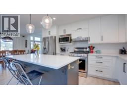 Family room - 29 Preston Crescent, Enderby, BC V4Y4C5 Photo 7