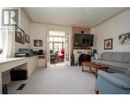 Bathroom - 813 Water Street, Peterborough, ON K9H3N7 Photo 17