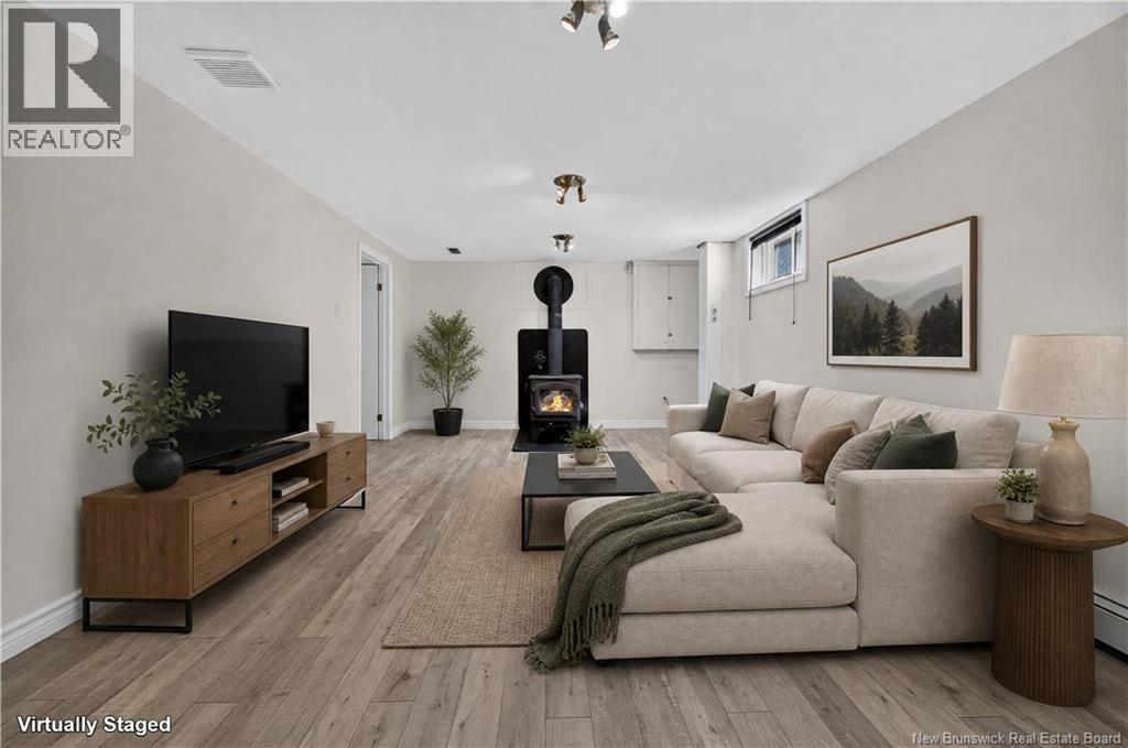 380 Sunset Avenue - 26