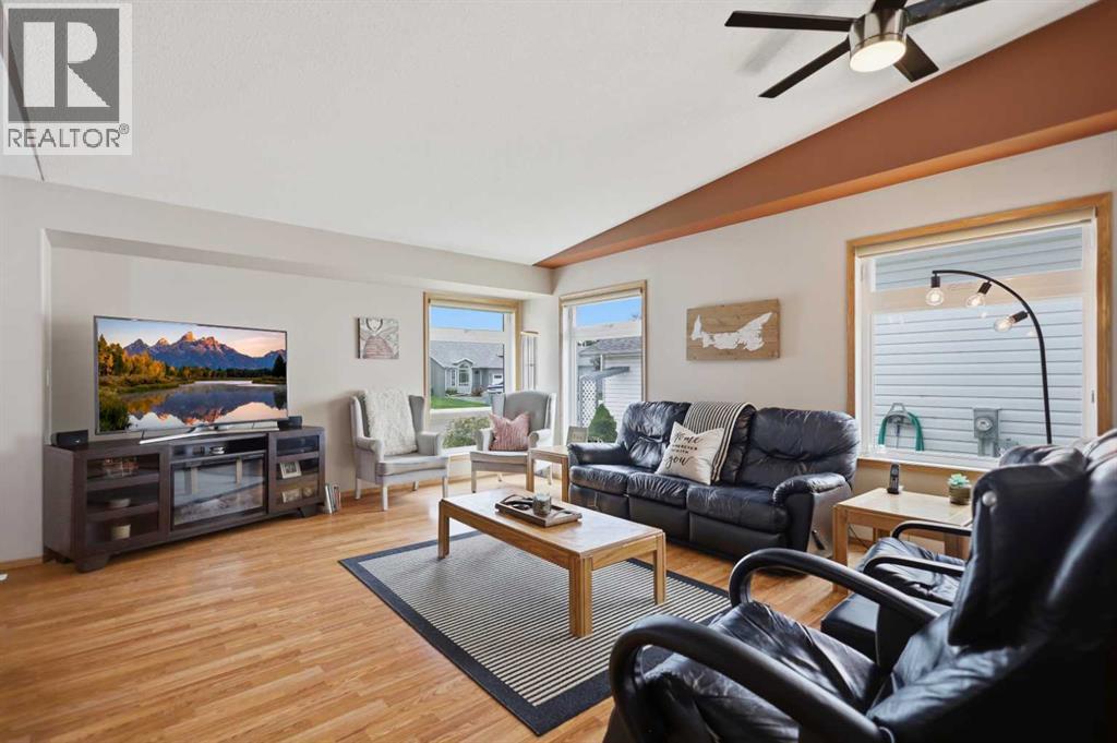 Listing photo – 14 Wildrose Drive, Sylvan Lake
