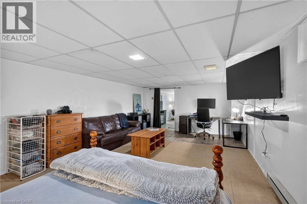 9 STRATHEARN Avenue - 31