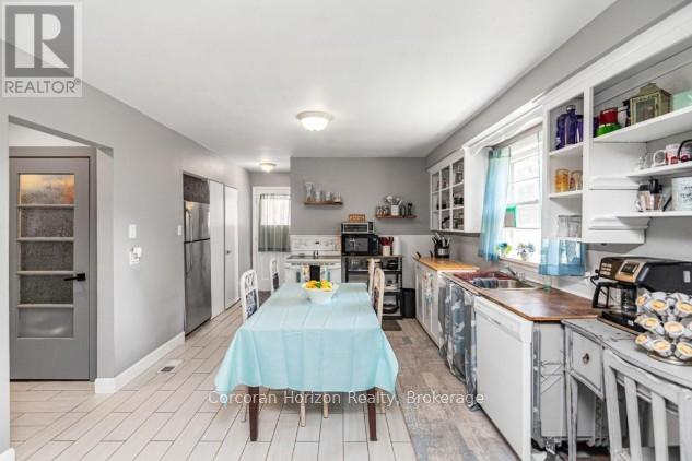 43 WYNGATE AVENUE E - 14