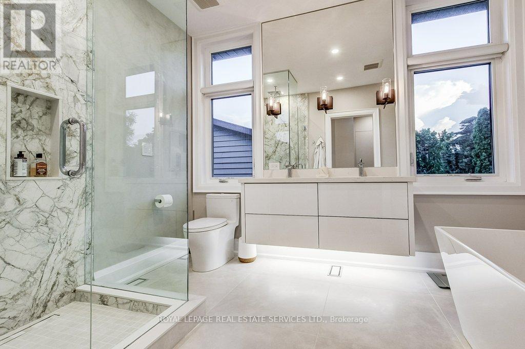 3119 VICTORIA STREET - Image 15