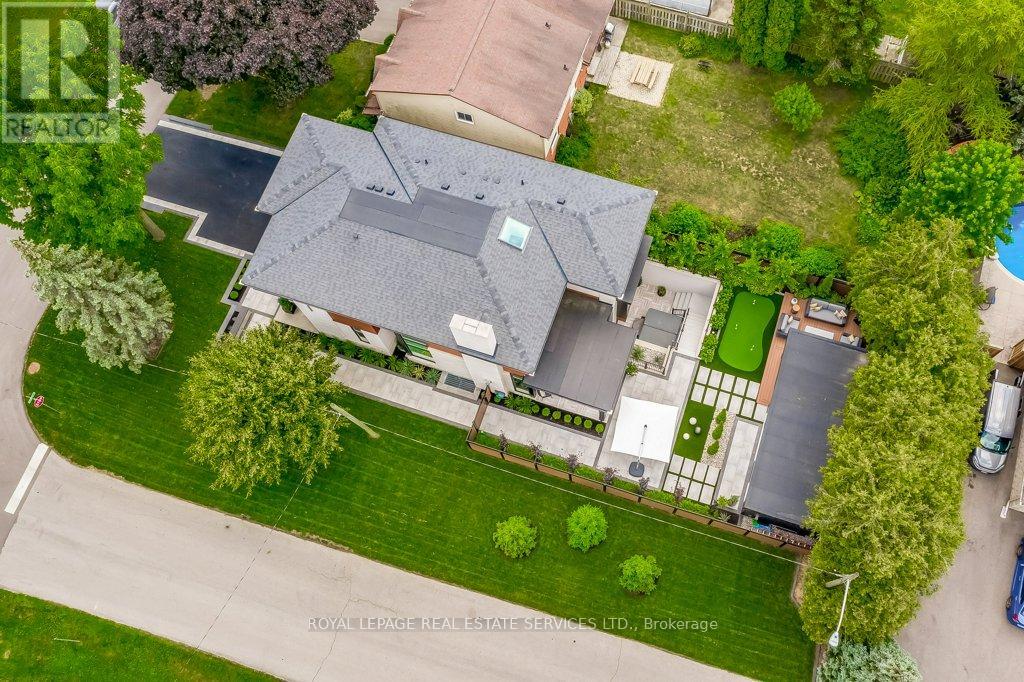 3119 VICTORIA STREET - 45