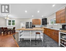 683 Lafontaine Road W, Tiny, ON L9M0L6 Photo 10