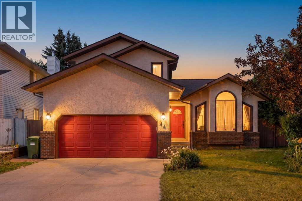 44 Hawkstone Drive NW - 1