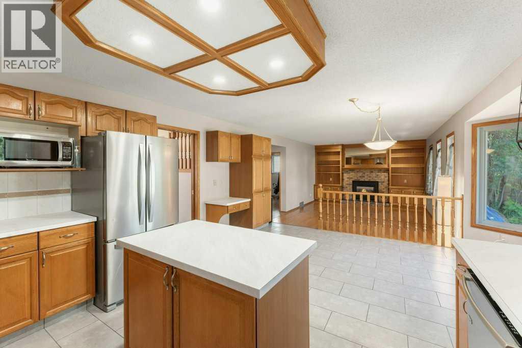 44 Hawkstone Drive NW - 12