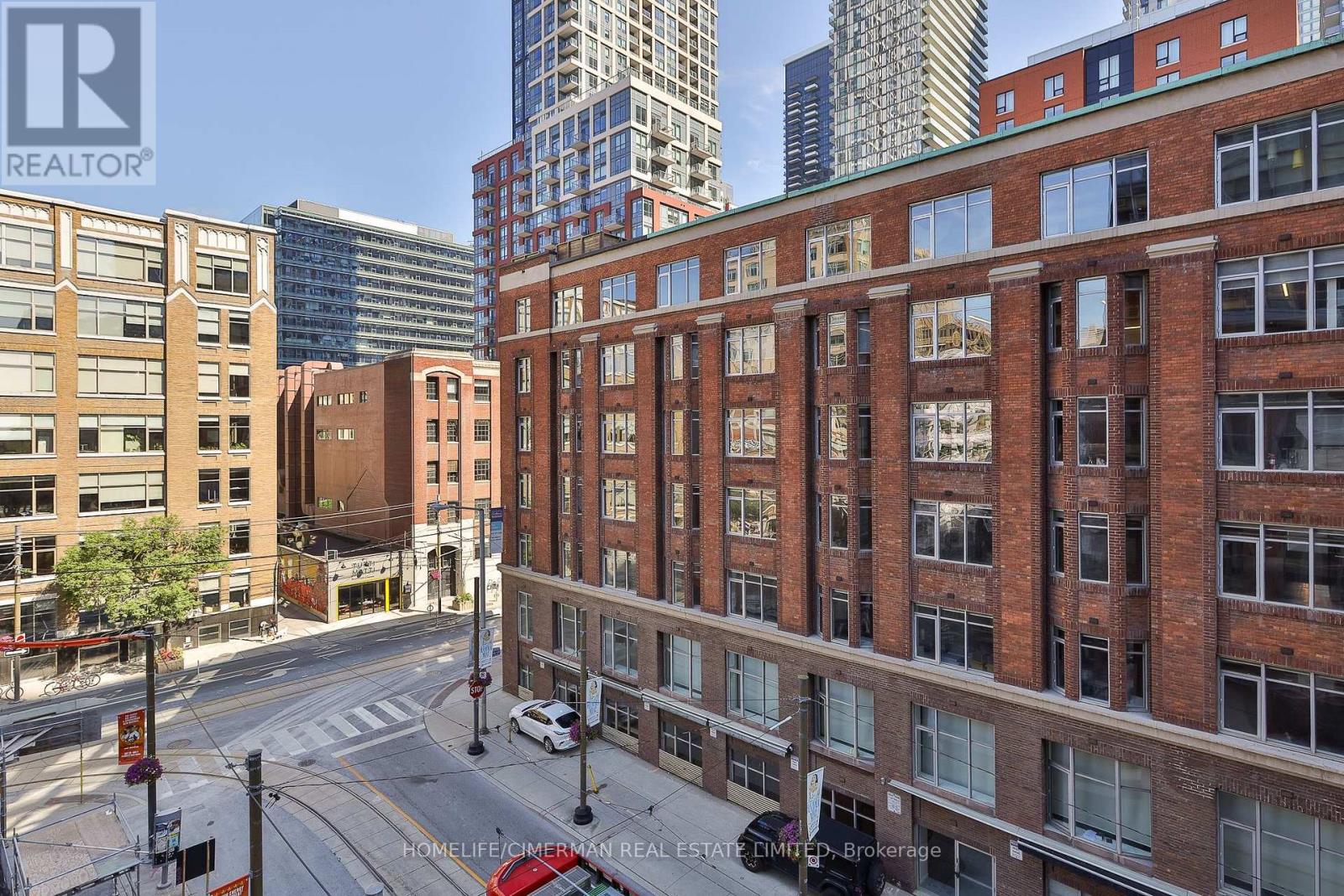 #503 36 CHARLOTTE STREET - 30