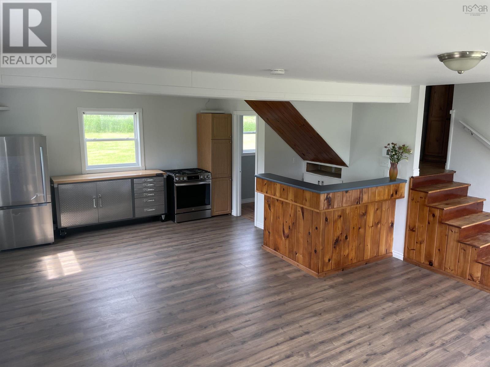 2447 Highway 376 - Image 48