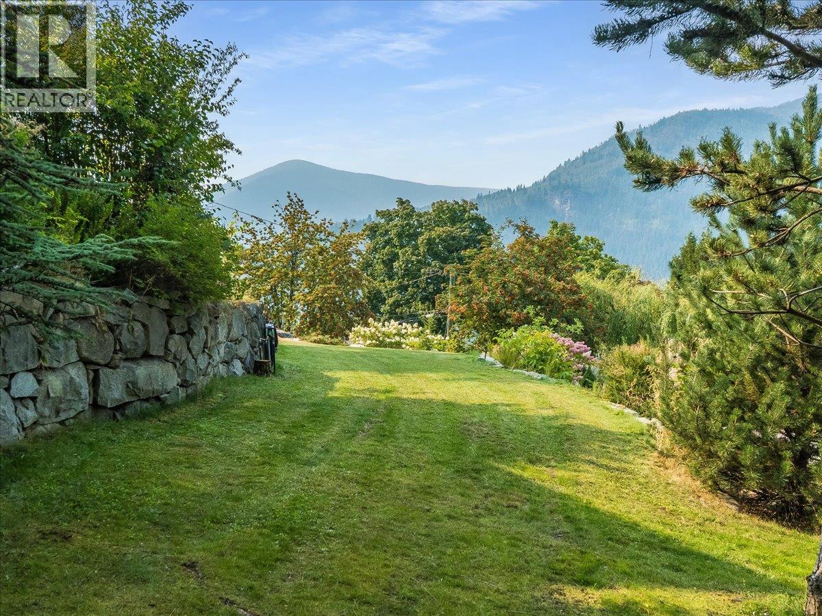 411 Hamilton Avenue - Image 59