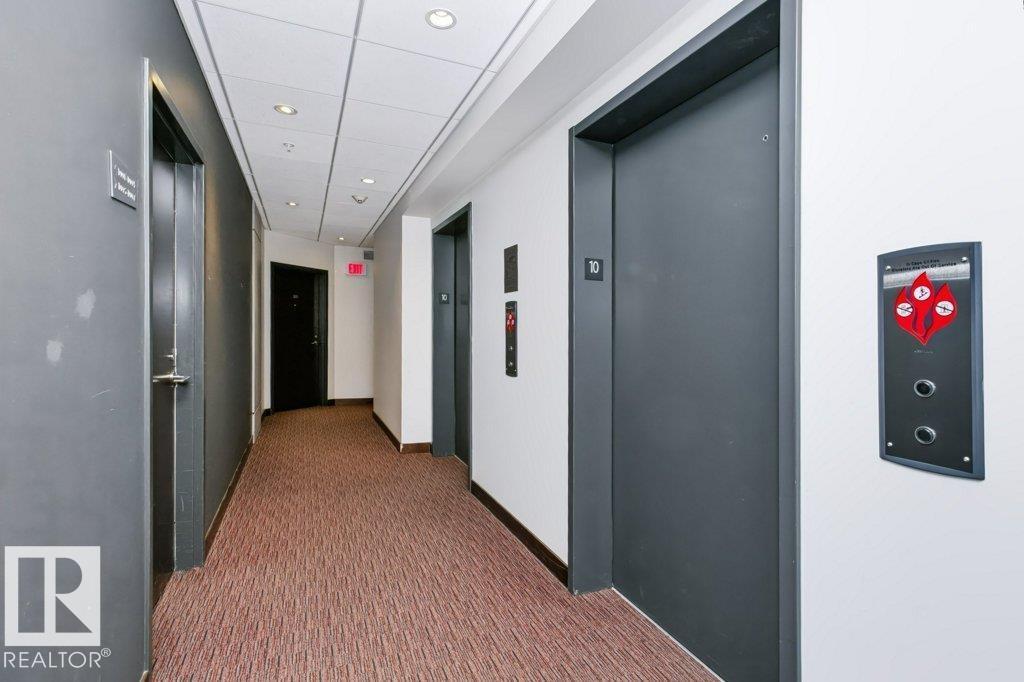 #1002 10410 102 AV NW - 44