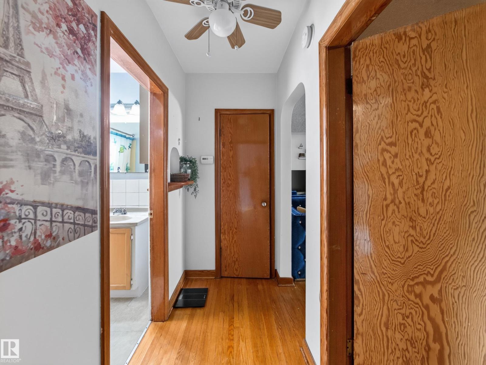 12403 92 ST NW - Image 21