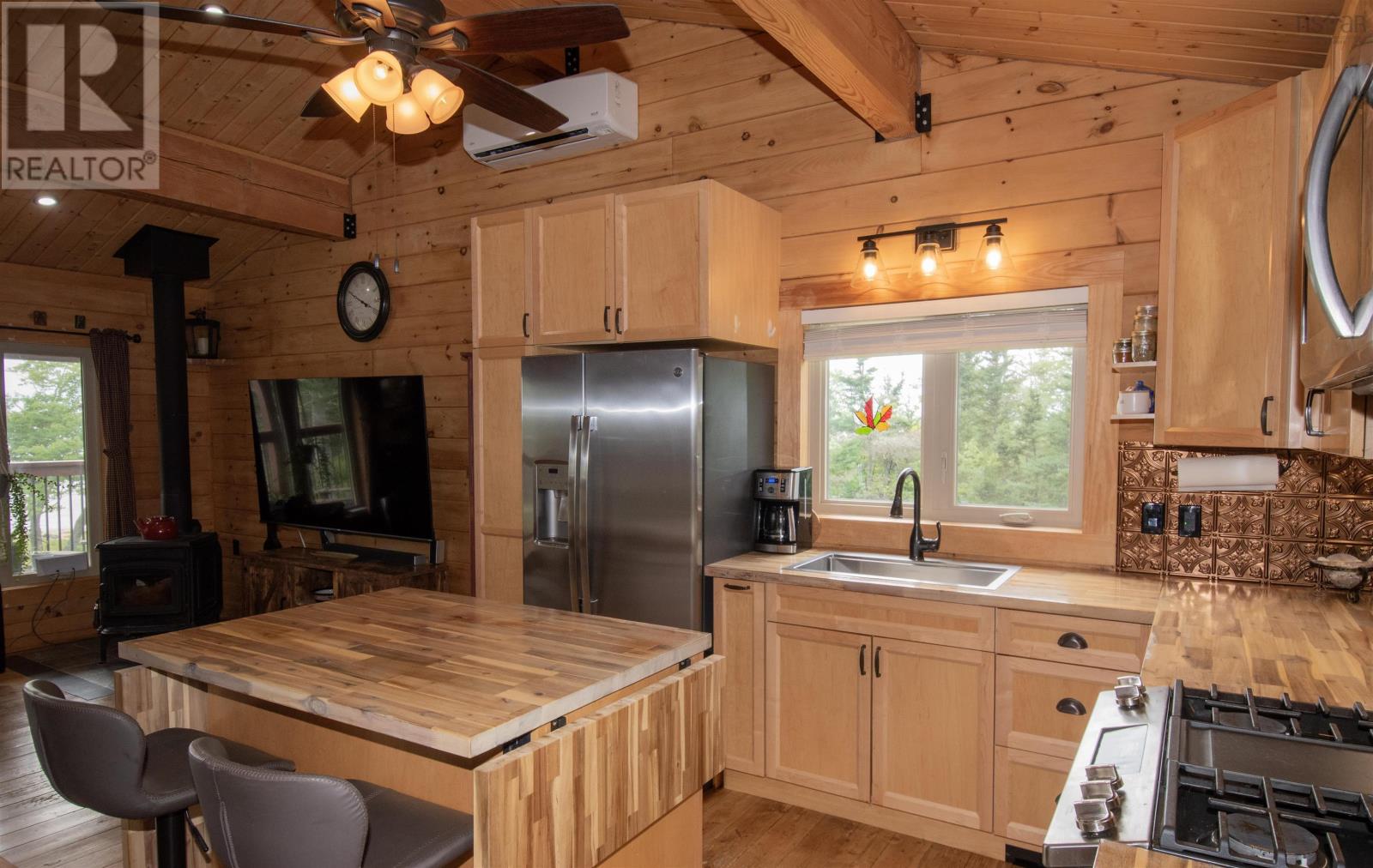 2250 Sandy Point Road - Image 12