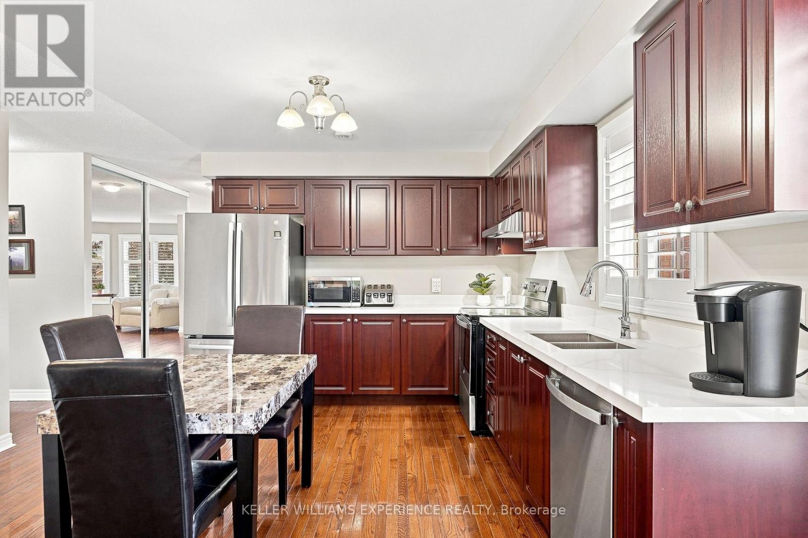 7 STANLEY STREET - Image 12