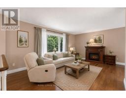 Laundry room - 60 Willow Landing Road, Springwater, ON L9X0P9 Photo 13