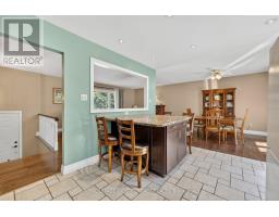 Bathroom - 60 Willow Landing Road, Springwater, ON L9X0P9 Photo 9