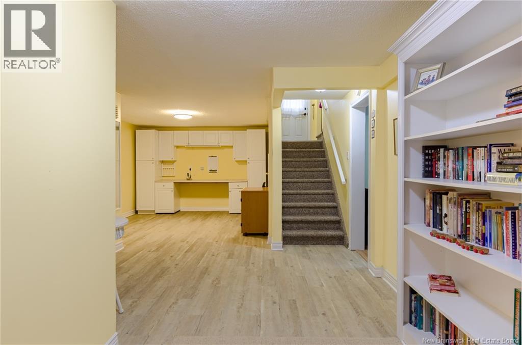 1 Gary Court - Image 27