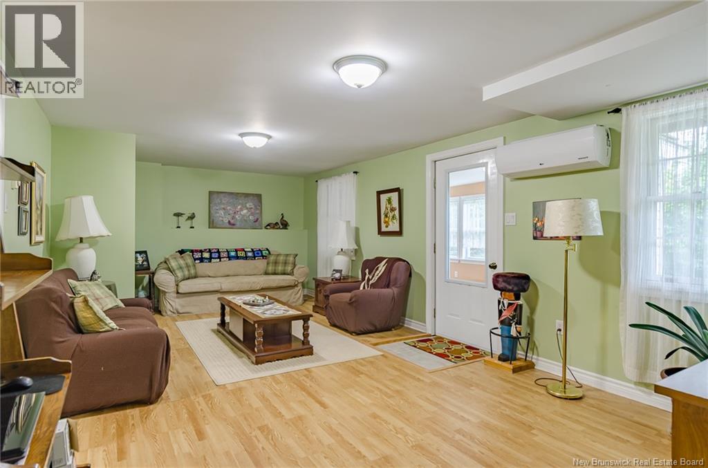 1 Gary Court - Image 32