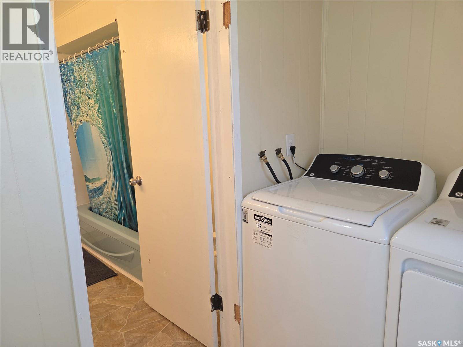 215 Kerry STREET - Image 13