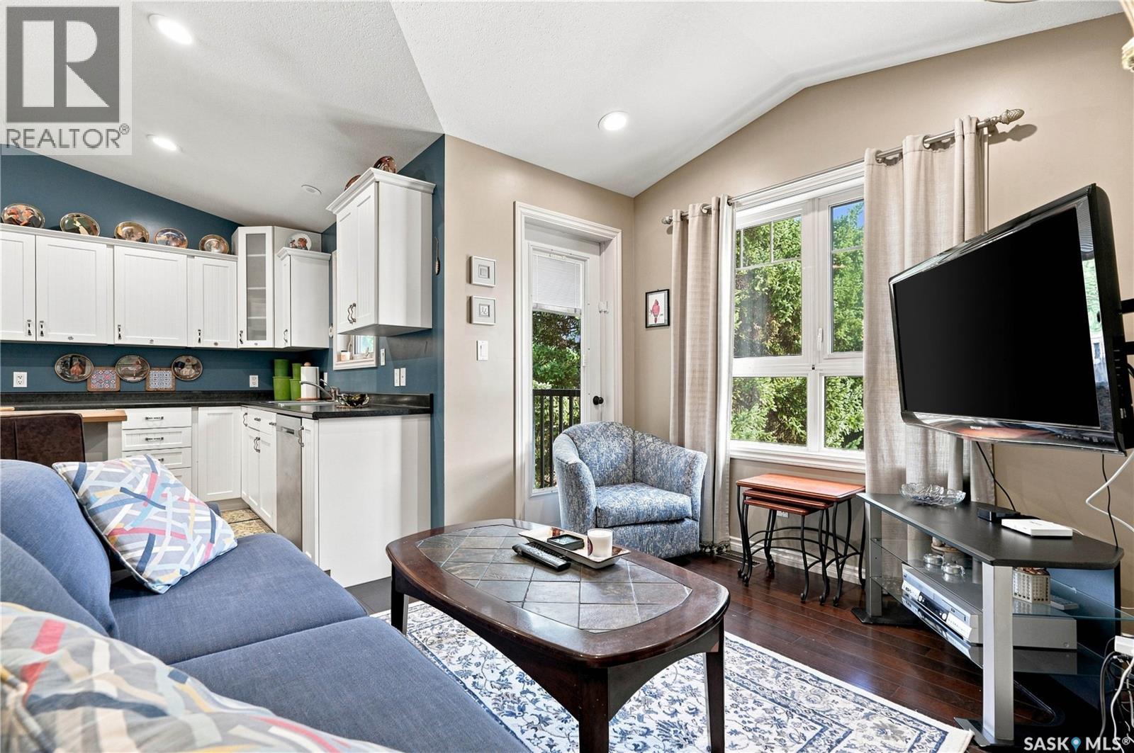 58 Moxon CRESCENT - 63
